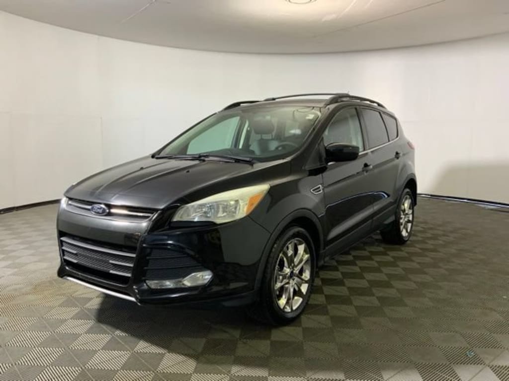 Used 2015 Ford Escape SE