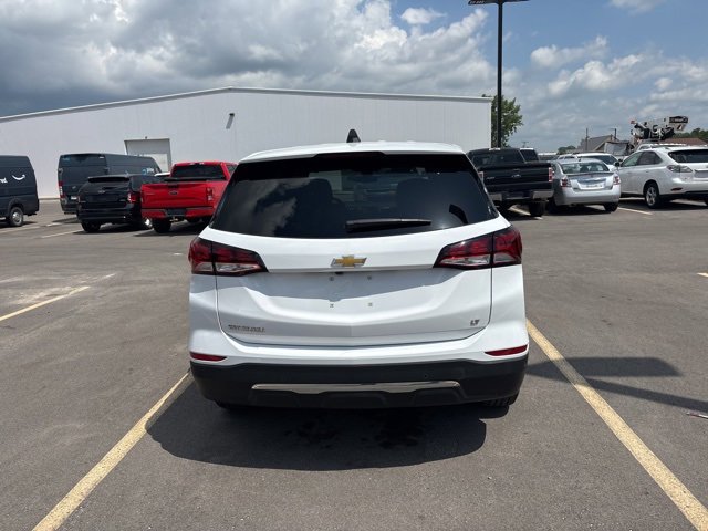 2022 Chevrolet Equinox LT photo 4