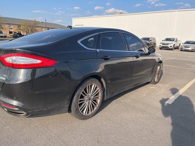 2013 Ford Fusion SE photo 3
