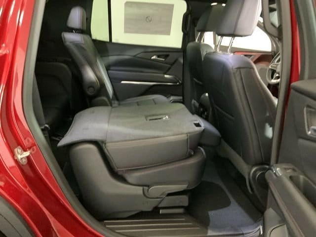 2026 Chevrolet Traverse Z71 - Photo 33