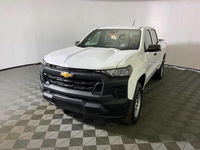 2026 Chevrolet Colorado Work Truck photo 3