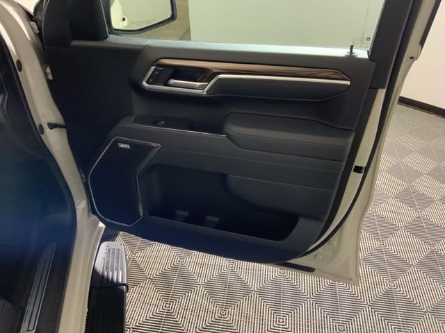 2026 Chevrolet Silverado 1500 RST - Photo 37
