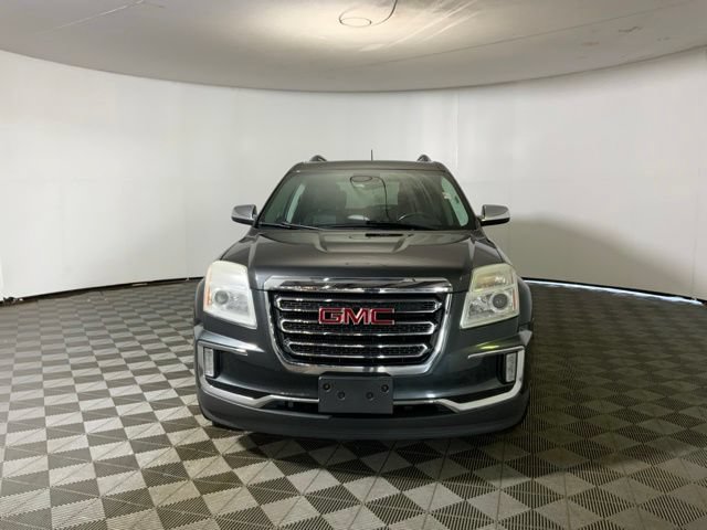 Used 2017 GMC Terrain SLT with VIN 2GKFLUE39H6289897 for sale in Fort Wayne, IN