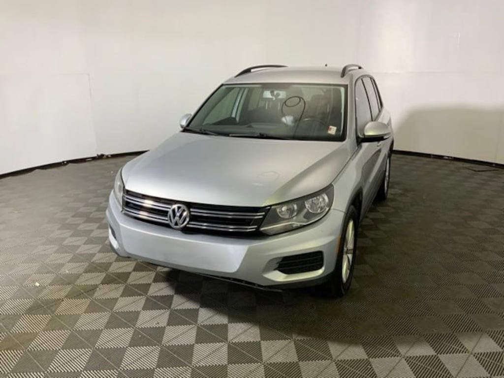 Used 2018 Volkswagen Tiguan Limited 2.0T