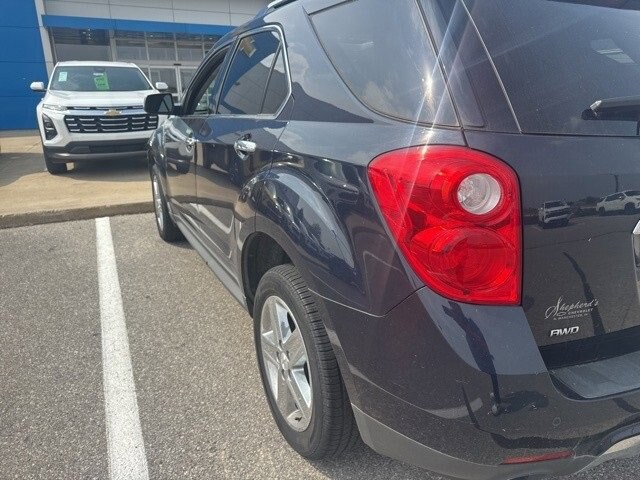2015 Chevrolet Equinox LTZ photo 3
