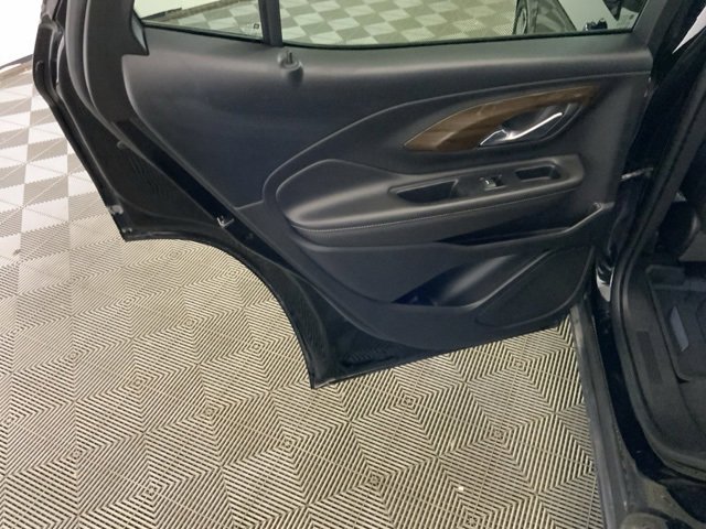 View 32