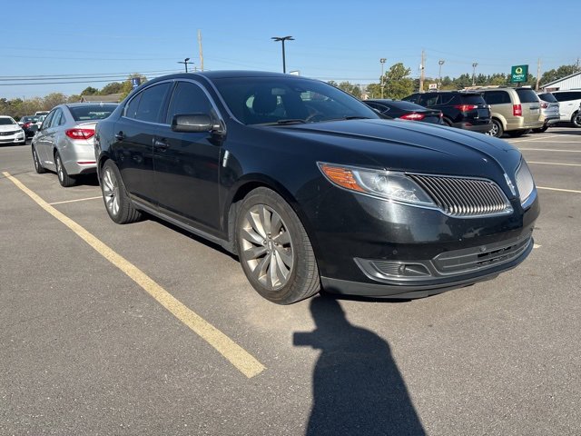 2014 Lincoln MKS photo 3