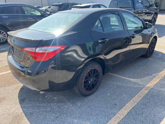 2014 Toyota Corolla L photo 3