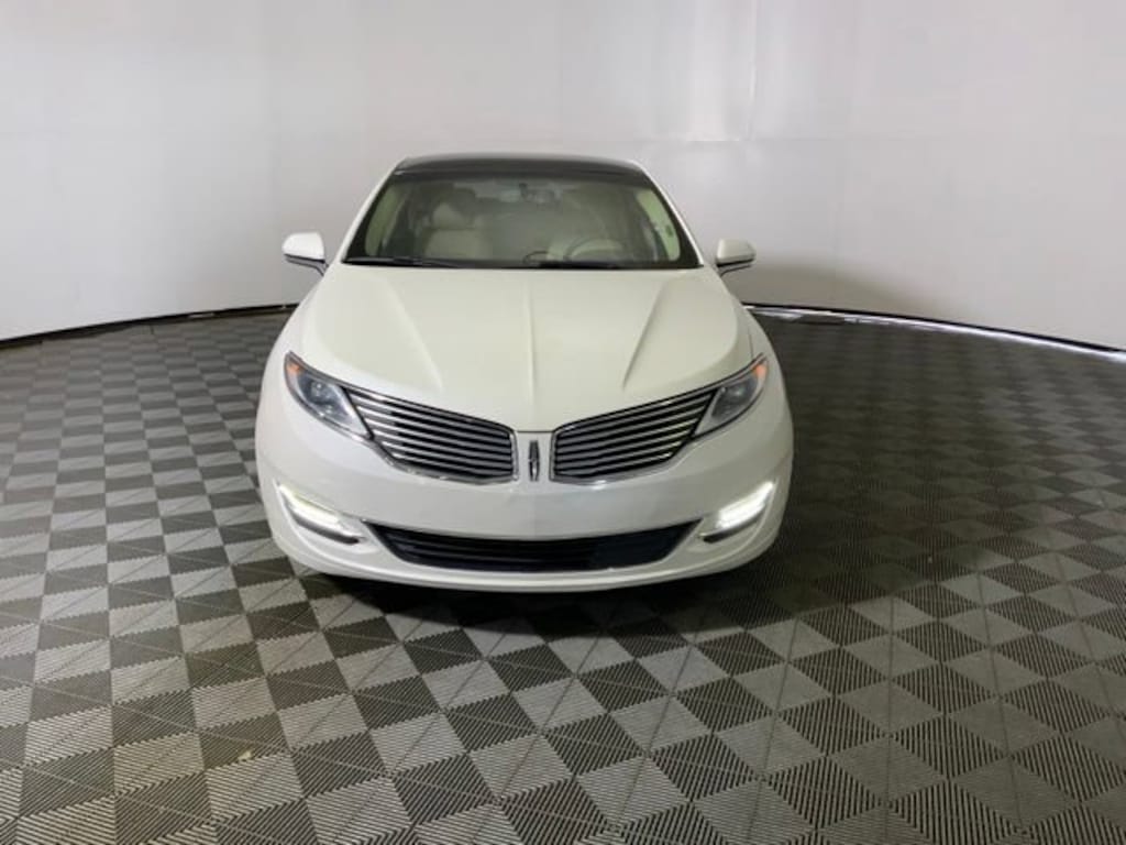 Used 2015 Lincoln MKZ