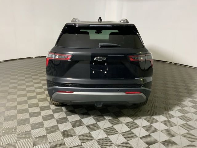 2026 Chevrolet Equinox LT - Photo 9