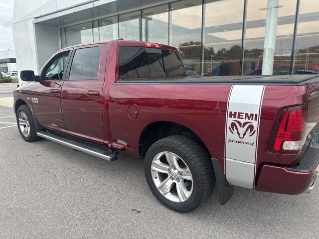 2017 Ram 1500 Sport photo 2