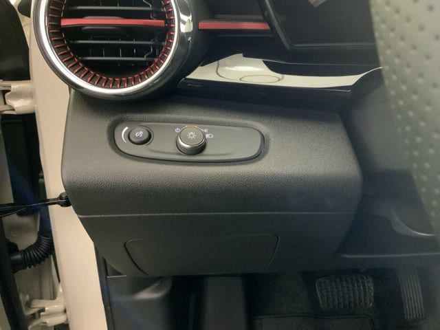 2026 Chevrolet Trax RS - Photo 17