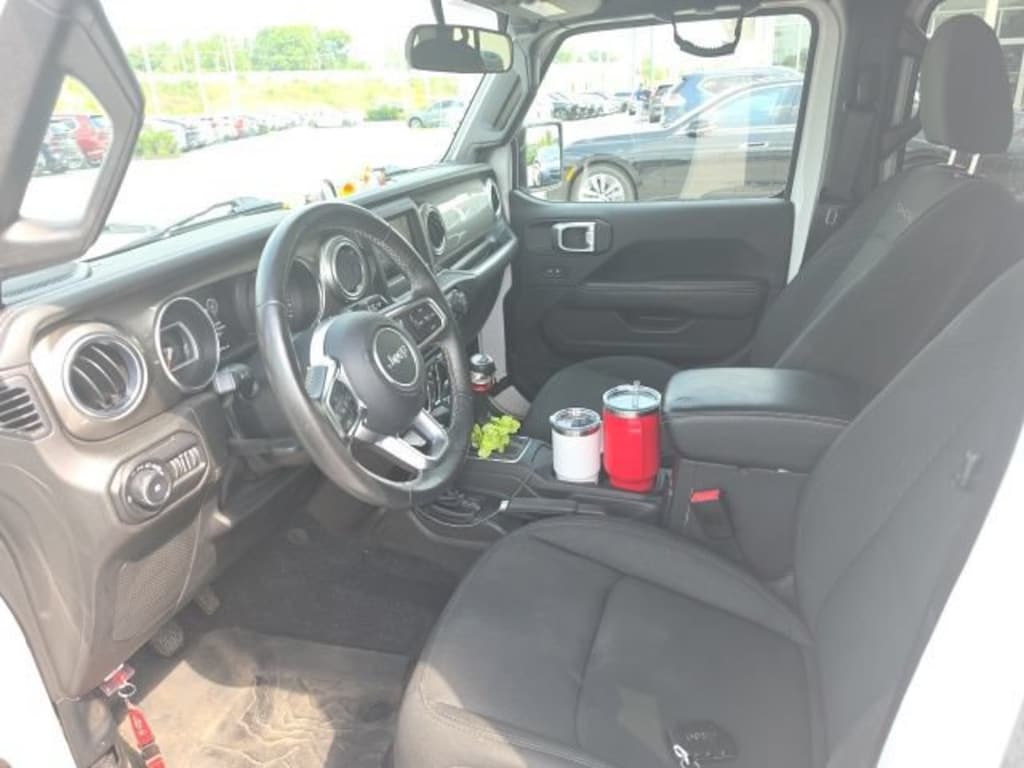 Used 2019 Jeep Wrangler Unlimited Sahara 4x4