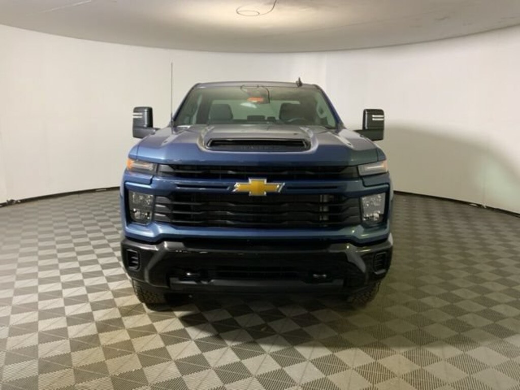 New 2026 Chevrolet Silverado 2500 HD Custom Truck