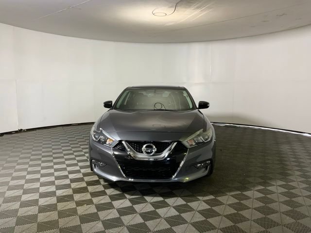 Used 2017 Nissan Maxima SL with VIN 1N4AA6AP0HC409809 for sale in Decatur, IN