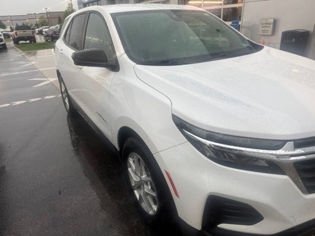 Used 2023 Chevrolet Equinox LS w/1LS SUV