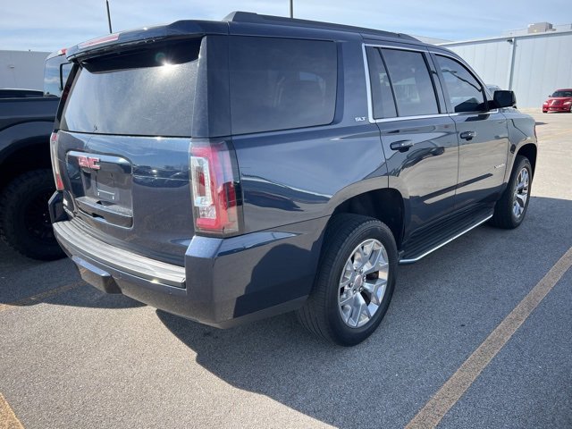 2017 Gmc Yukon SLT photo 3