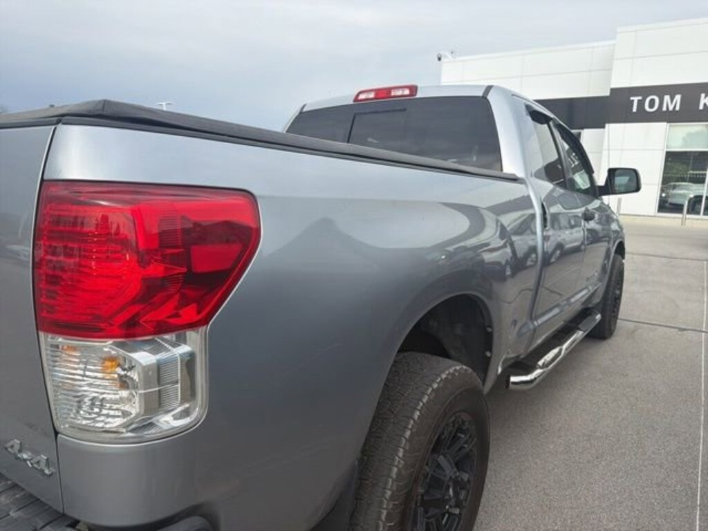 Used 2013 Toyota Tundra 4x4 V8