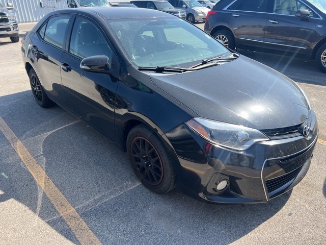 2014 Toyota Corolla L photo 2