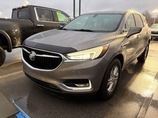 2018 Buick Enclave Essence's photo