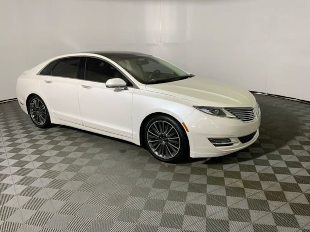 Used 2015 Lincoln MKZ