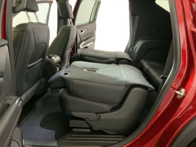2026 Chevrolet Traverse Z71 - Photo 38