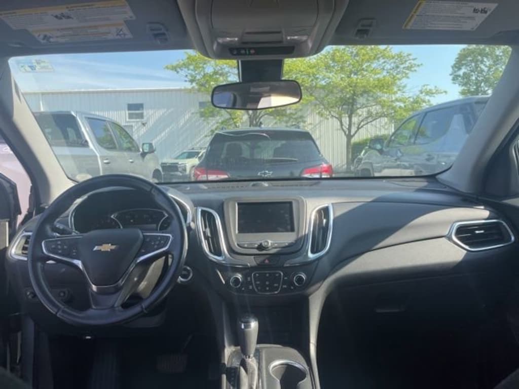 Used 2021 Chevrolet Equinox LT w/1LT SUV