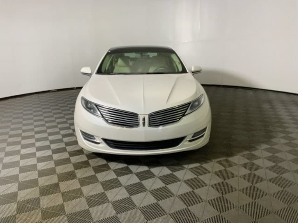 Used 2015 Lincoln MKZ