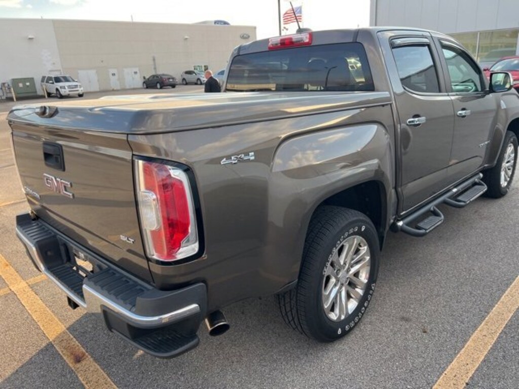 Used 2015 GMC Canyon 4WD SLT Truck
