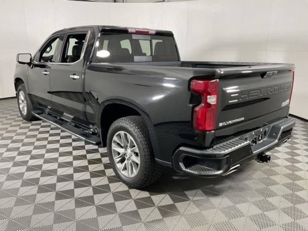 Used 2022 Chevrolet Silverado 1500 LTD High Country Truck