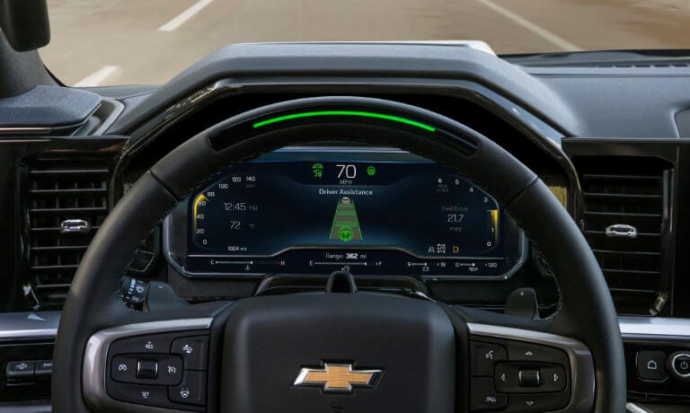 2025 Chevy Silverado 1500 driver display