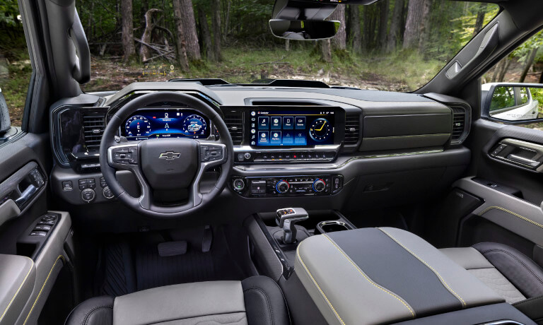 2025 Chevy Silverado 1500 interior dashboard