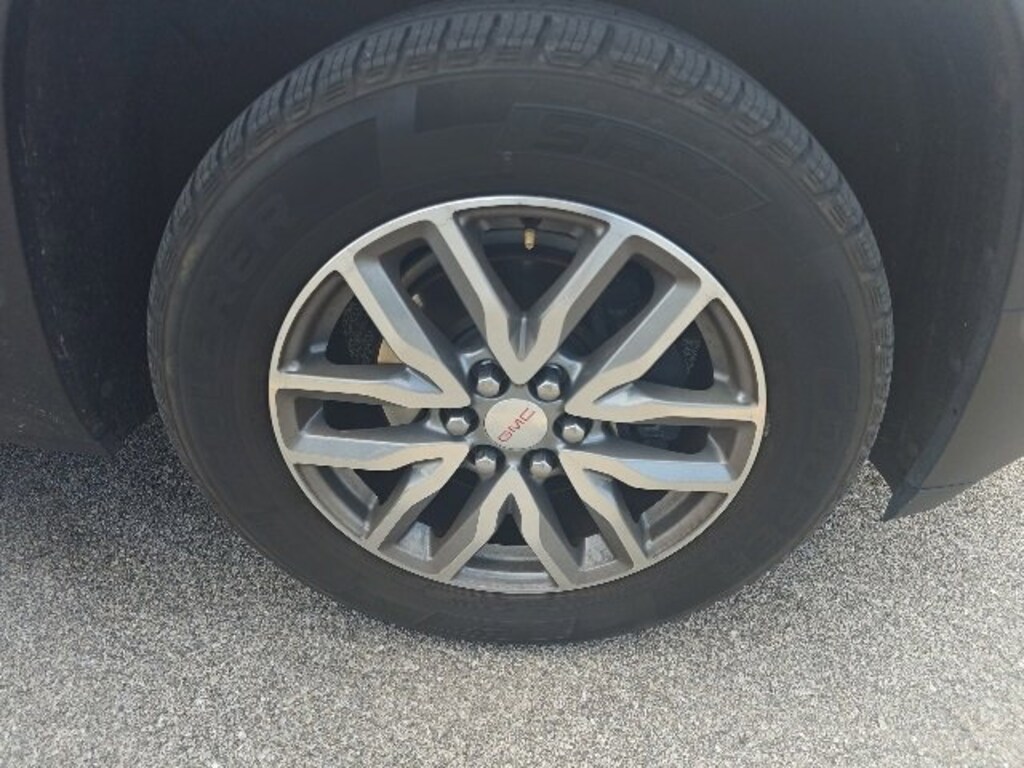 Used 2018 GMC Acadia SLE SUV