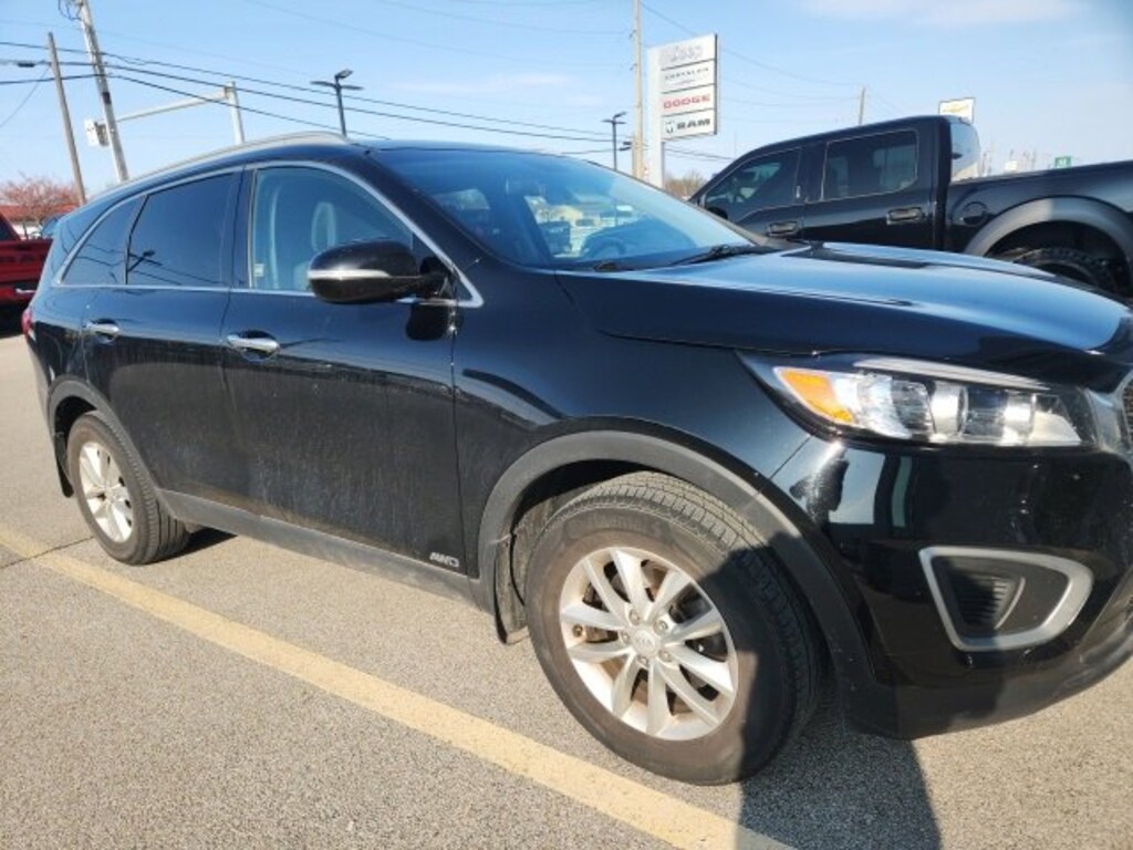 Used 2016 Kia Sorento LX