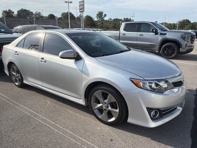 Used 2013 Toyota Camry SE with VIN 4T1BK1FK0DU527693 for sale in Decatur, IN