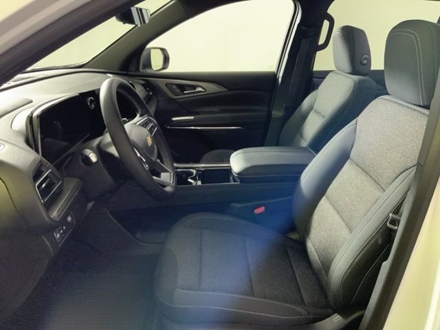 2026 Chevrolet Traverse LT - Photo 14