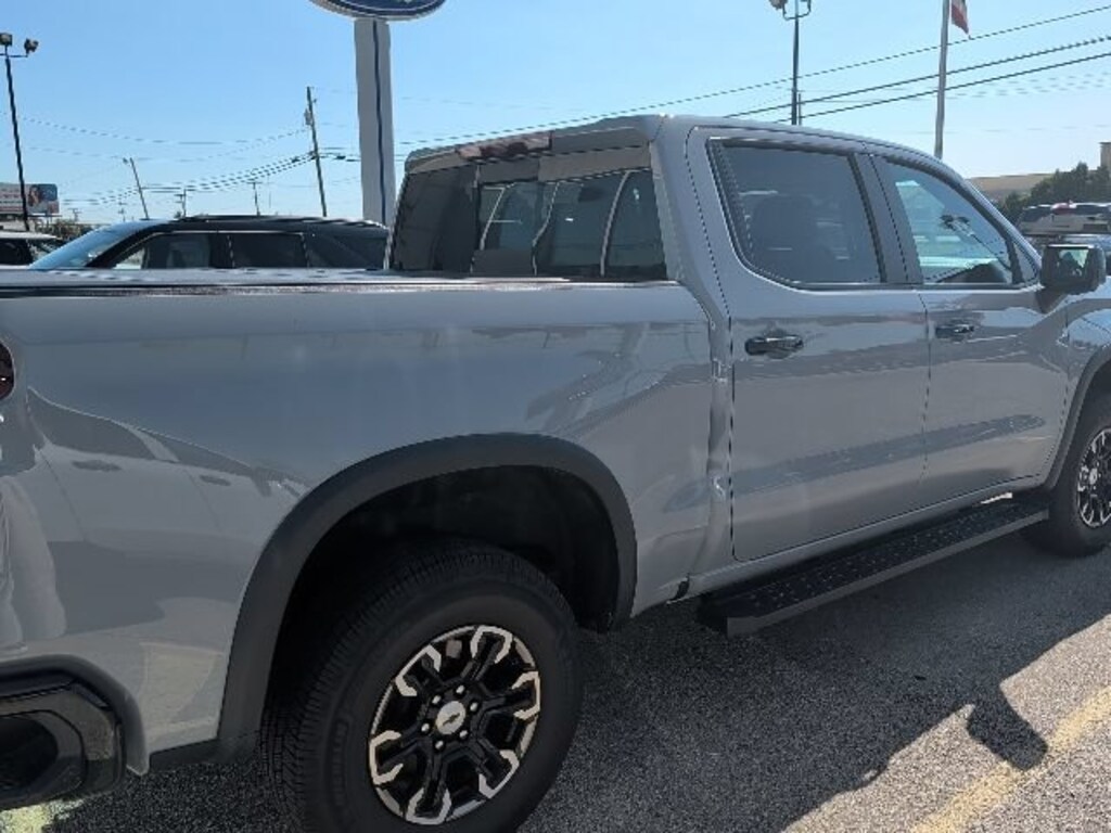 Used 2024 Chevrolet Silverado 1500 ZR2 Truck