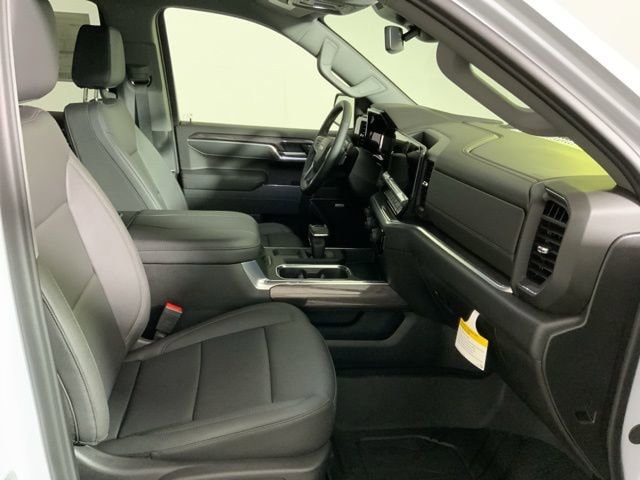 2026 Chevrolet Silverado 1500 LTZ - Photo 34