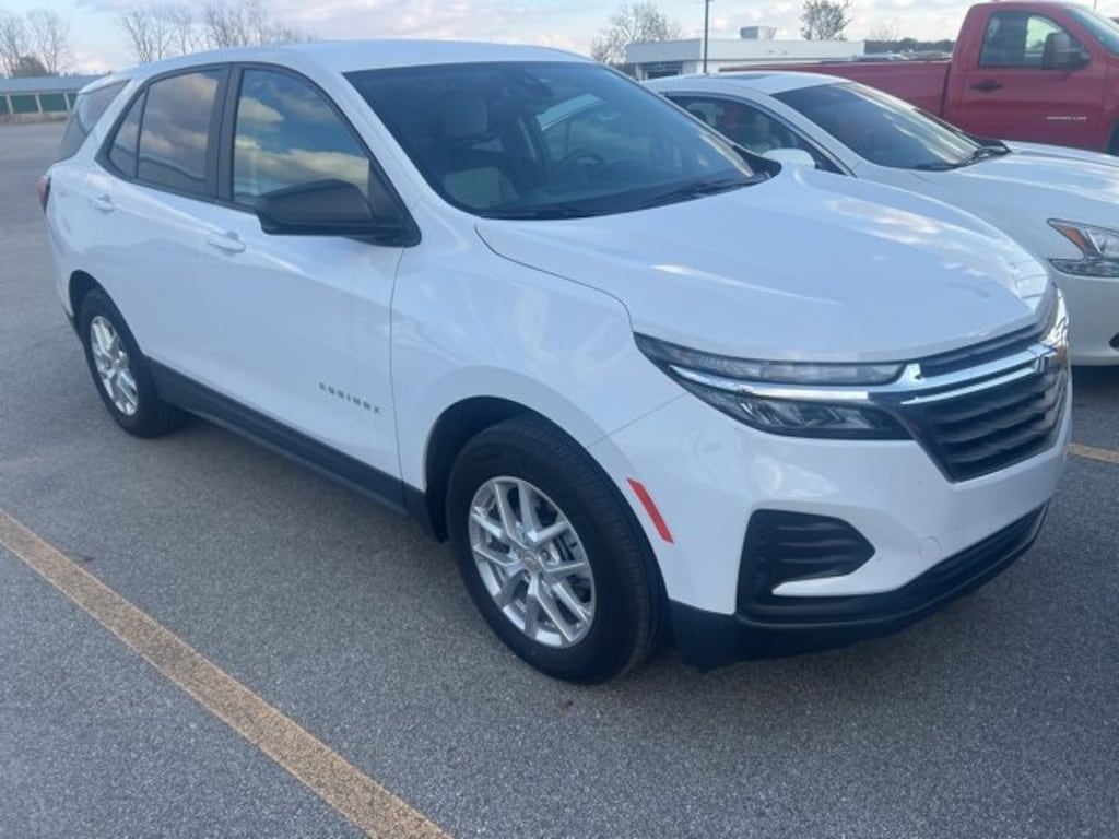 Used 2024 Chevrolet Equinox LS SUV
