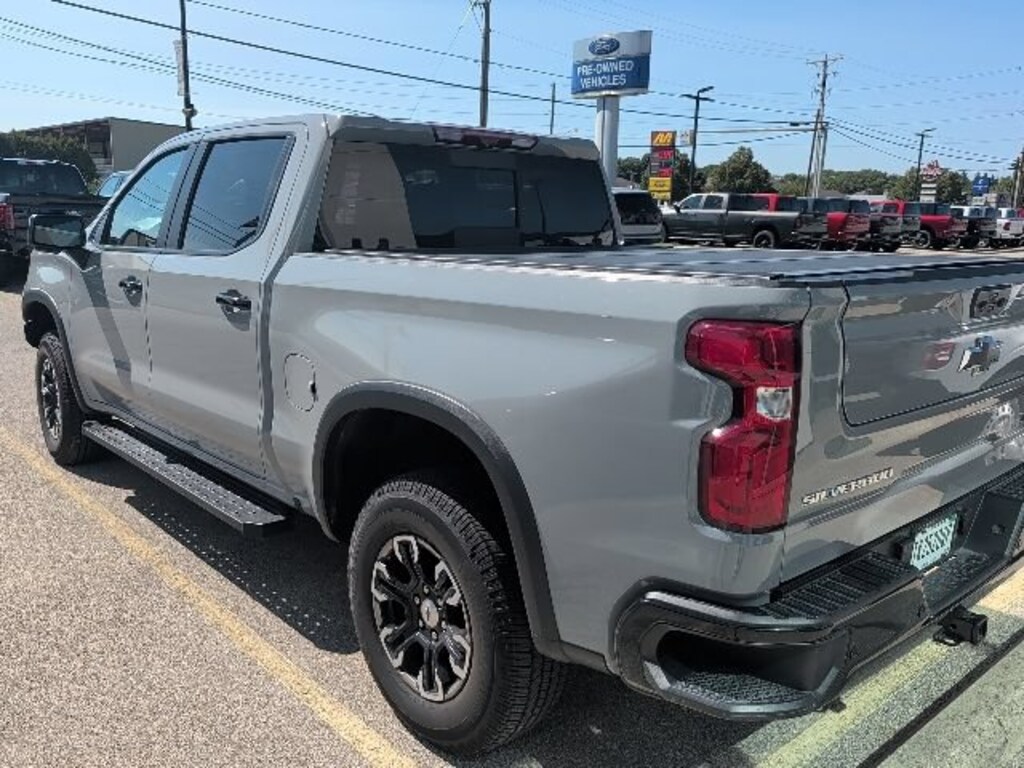 Used 2024 Chevrolet Silverado 1500 ZR2 Truck
