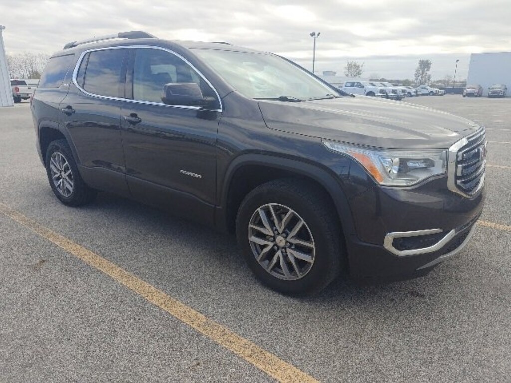 Used 2018 GMC Acadia SLE SUV