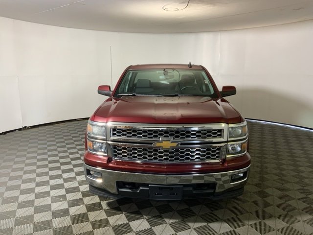 2015 Chevrolet Silverado 1500 LT photo 2