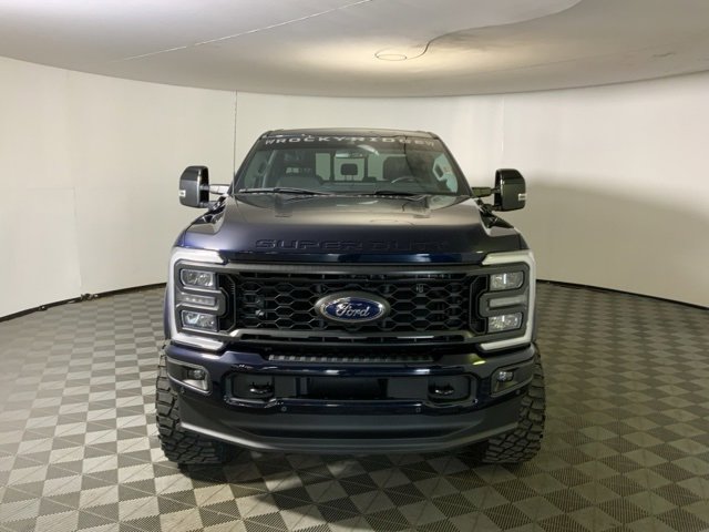 2024 Ford F-250 Lariat photo 2