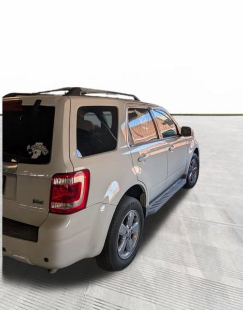 2011 Ford Escape Limited photo 4