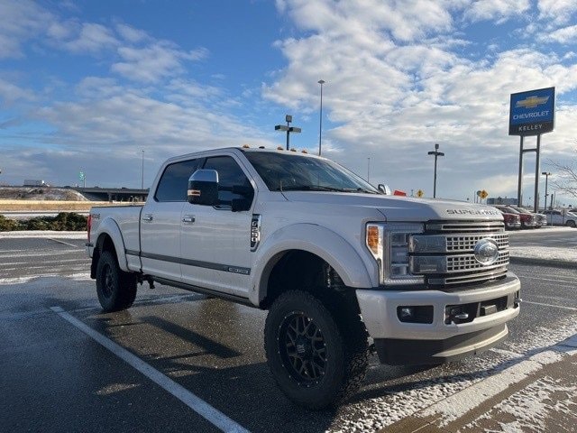 2018 Ford F-250 Super Duty XL's photo