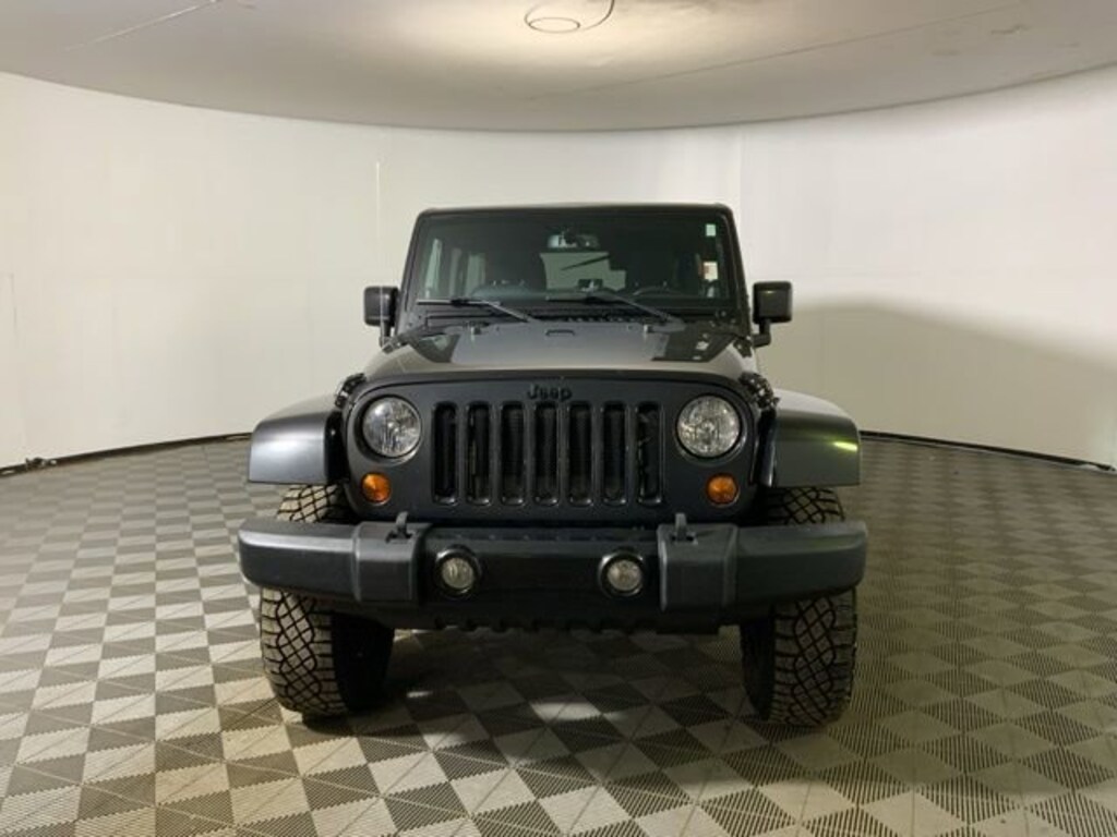 Used 2014 Jeep Wrangler Unlimited Altitude