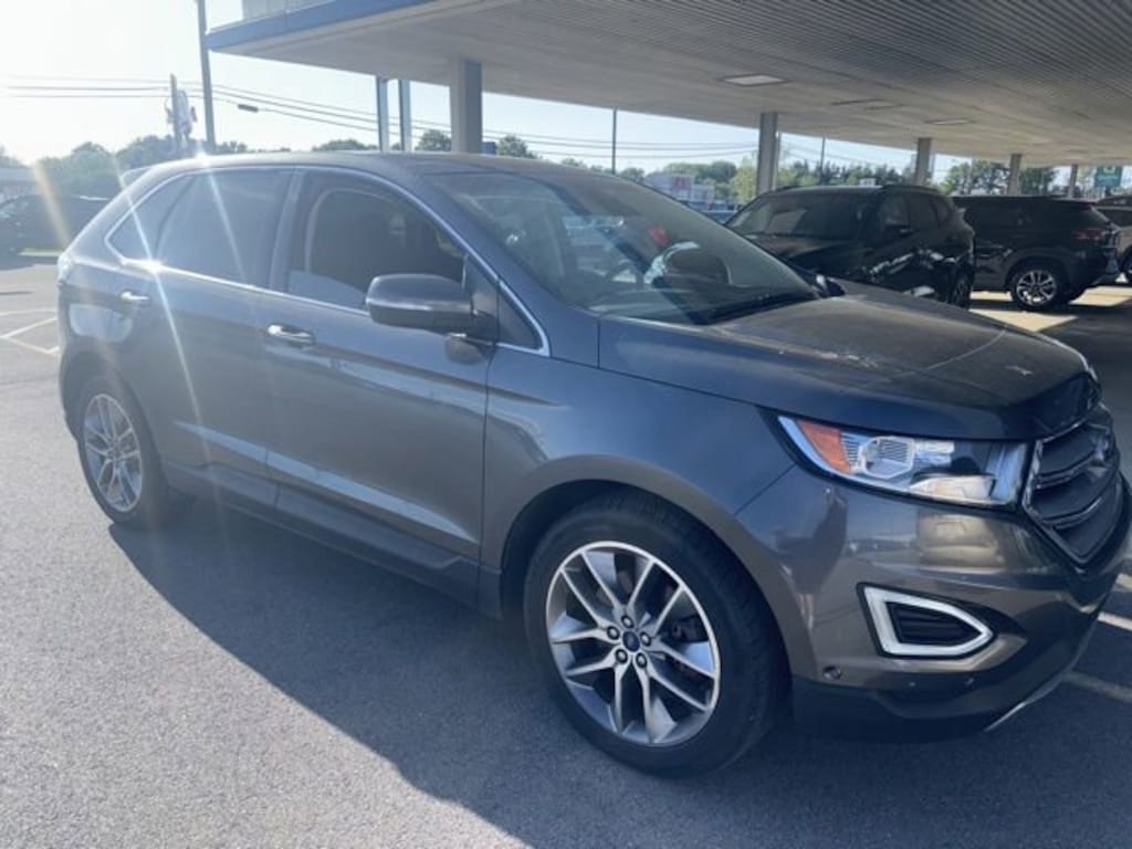 Used 2016 Ford Edge Titanium