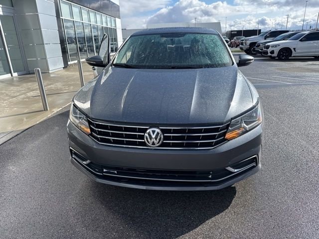 Used 2018 Volkswagen Passat SE with VIN 1VWBA7A39JC009736 for sale in Decatur, IN