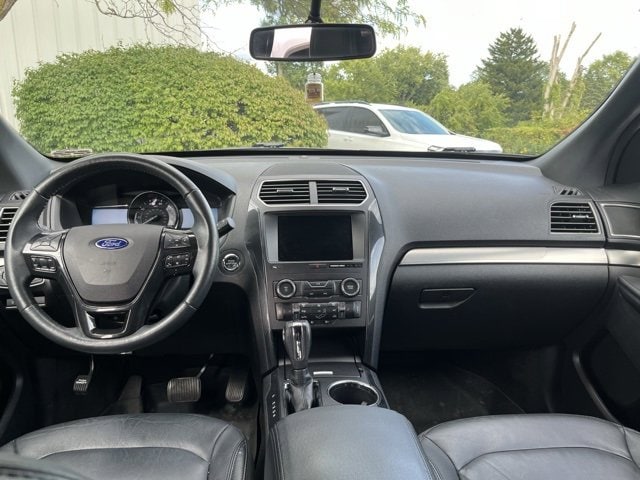 Used 2018 Ford Explorer XLT with VIN 1FM5K8D81JGA35052 for sale in Decatur, IN