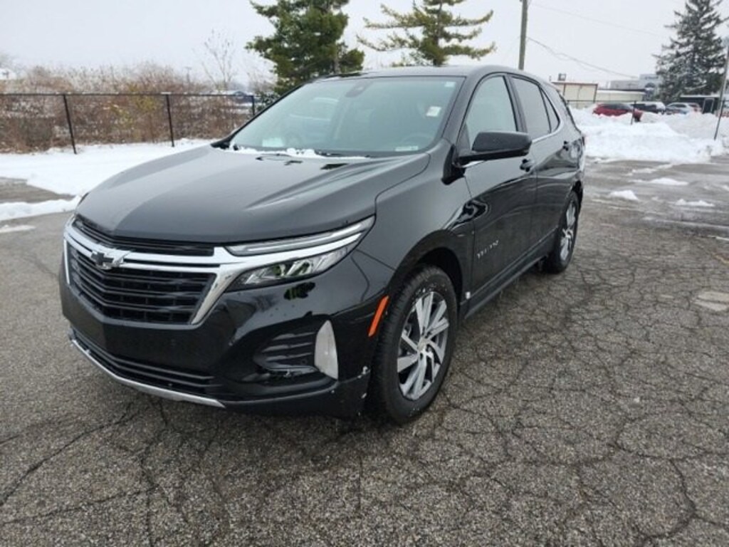Used 2024 Chevrolet Equinox LT SUV